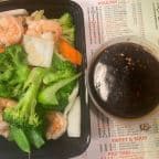Best Steamed Shrimp and Mixed Vegetables with Broccoli in Fairview, NJ