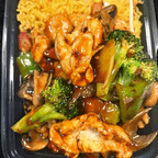 Best Szechuan Flavored Chicken Combo Platter in Fairview, NJ